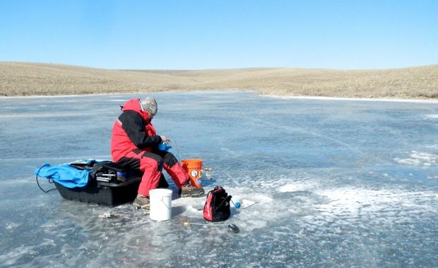 Pic-Gary-Ice Fishing