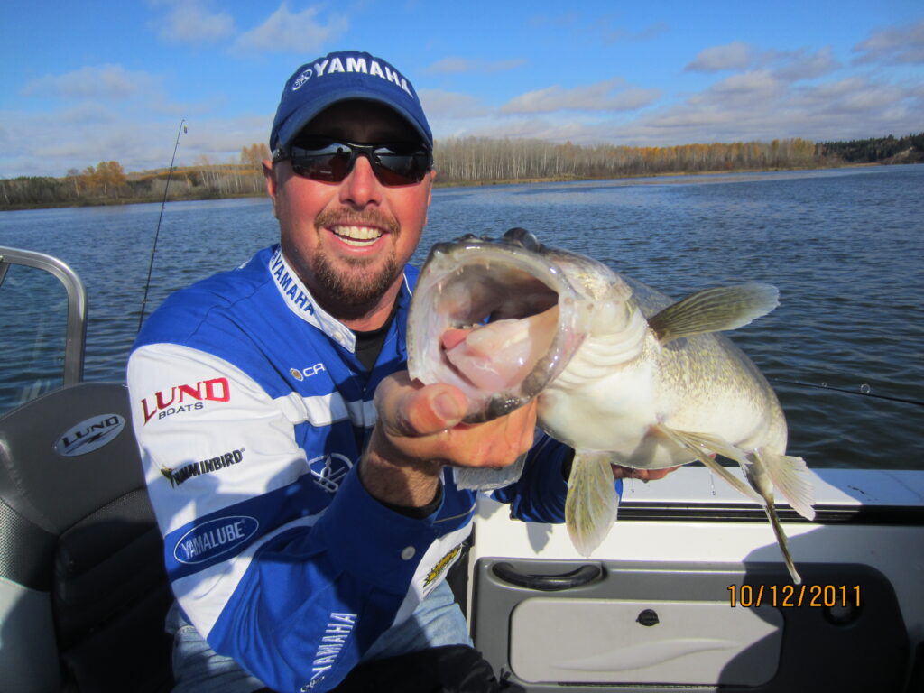 pic-Joel Walleye 12-2